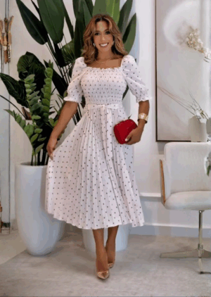 1142 – Vestido Midi Plissado com Laste